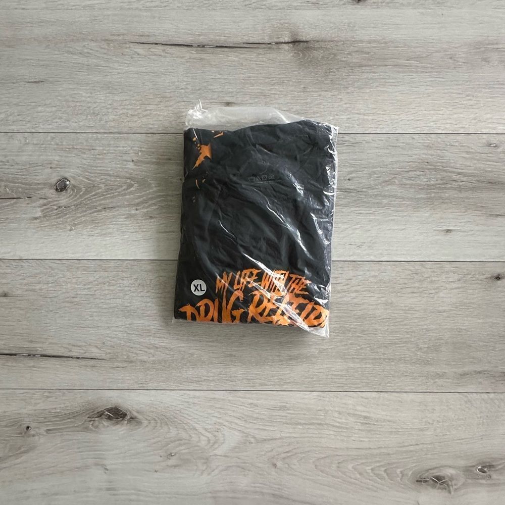Drug Receipts Kill Team Mask T-shirt - Black (Halloween) XL NWT IN PKG - Picture 4 of 4